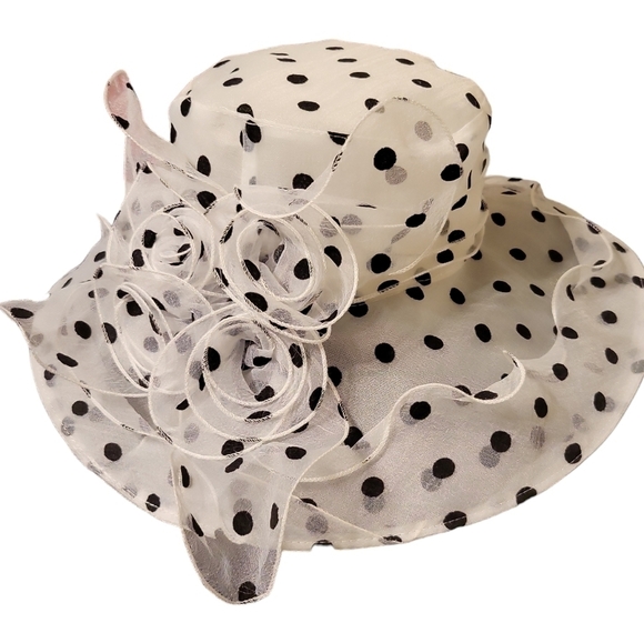 Women's New Hat larger brim white with black polka-dot  Derby - Picture 4 of 10